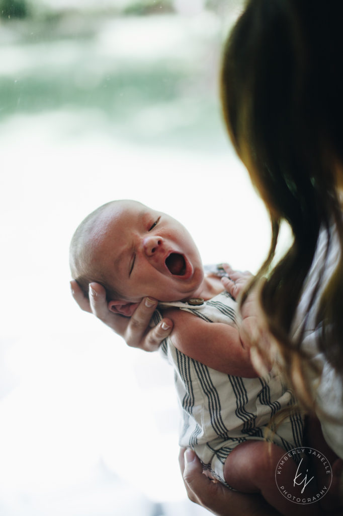 kansas city newborn photographer